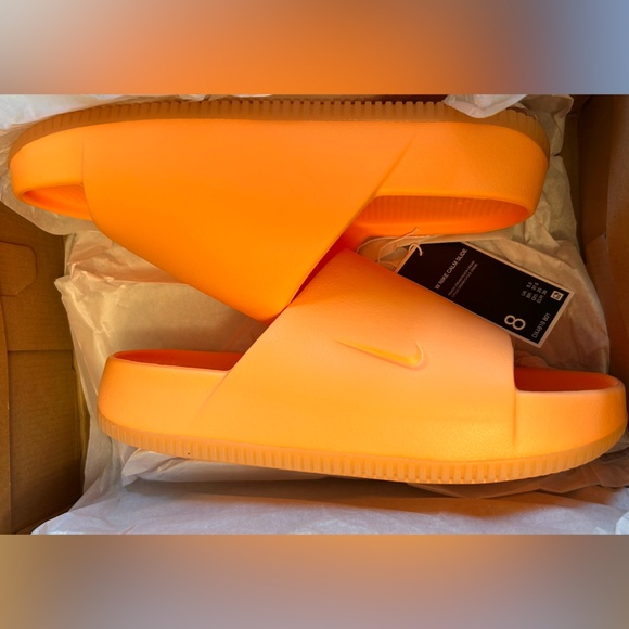 NWT Nike calm slides - Picture 4 of 5